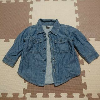 ベビーギャップ(babyGAP)のbabyGAP シャンブレーシャツ 12-18m(シャツ/カットソー)