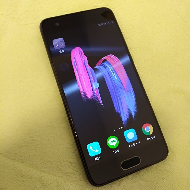 ANDROID(アンドロイド)のHuawei honor9 simフリースマホ スマホ/家電/カメラのスマートフォン/携帯電話(スマートフォン本体)の商品写真