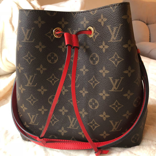 LOUIS VUITTON - 専用です^_^ LOUIS VUITTON ネオノエ 完璧