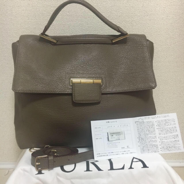 のアルテー Furla アルテーシアの通販 by ayaaaa's shop｜フルラならラクマ - FURLA はファスナ