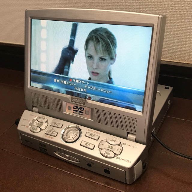 三洋 DVDナビ DVDプレーヤー NV-DV33 本体のみ 送料無料  自動車/バイクの自動車(カーナビ/カーテレビ)の商品写真