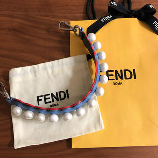 FENDI - FENDI☆ストラップユー パール 美品の通販 by mai's shop