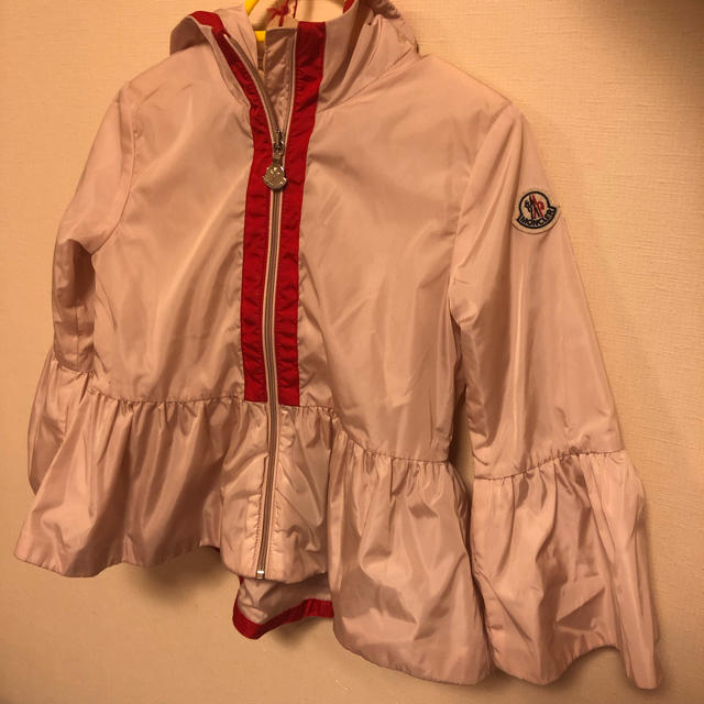 MONCLER(モンクレール)のモンクレール キッズ 3 100cm ナイロン コート キッズ/ベビー/マタニティのキッズ服女の子用(90cm~)(ジャケット/上着)の商品写真