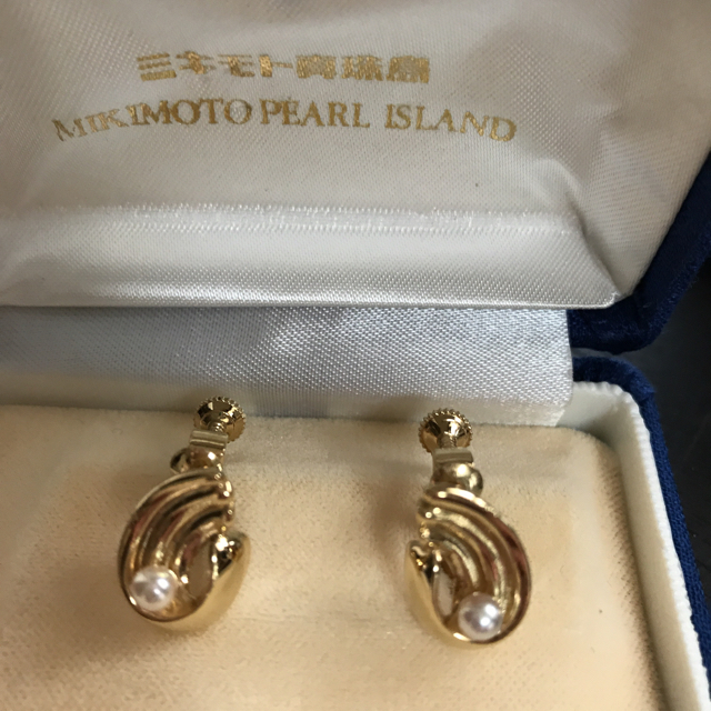 MIKIMOTO(ミキモト)のピンク系でとても綺麗！ミキモト ベビーパール イヤリング レディースのアクセサリー(イヤリング)の商品写真