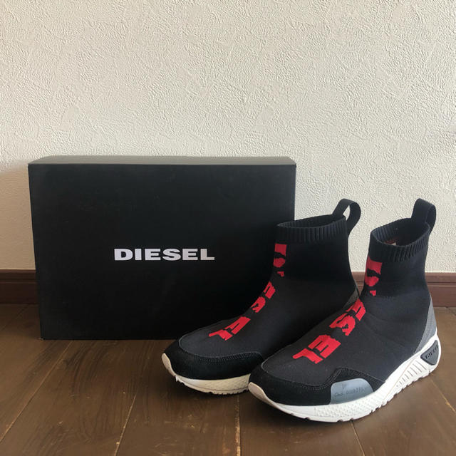 DIESEL(ディーゼル)のDIESEL スピードトレーナー 27cm メンズの靴/シューズ(スニーカー)の商品写真