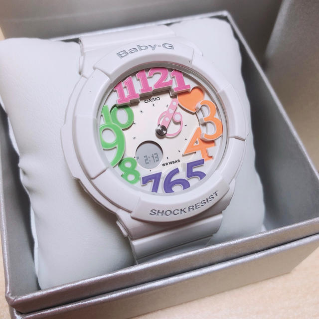 Baby-G(ベビージー)のBGA-131-7B3JF  Baby-G 時計  シラン様専用 レディースのファッション小物(腕時計)の商品写真