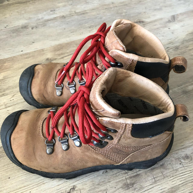 KEEN(キーン)のKEEN ピレニーズ レディース 24cm スポーツ/アウトドアのアウトドア(登山用品)の商品写真