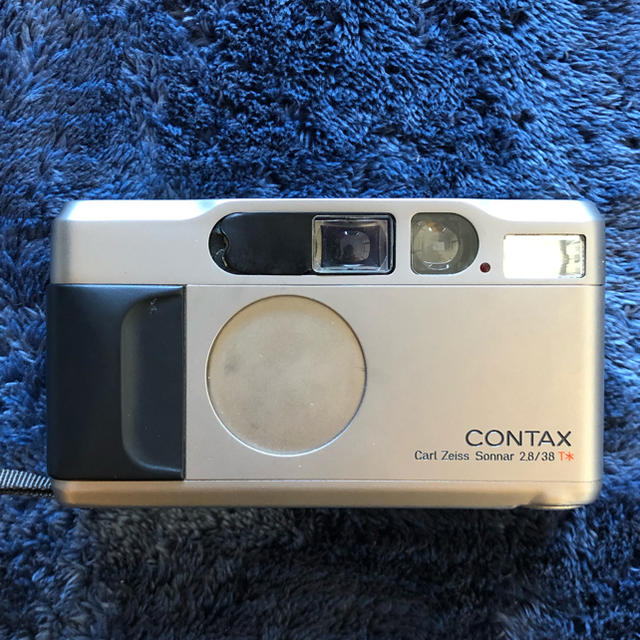 Contax t2