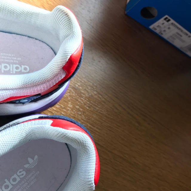 adidas(アディダス)のアディダス ファルコン 23c レディースの靴/シューズ(スニーカー)の商品写真