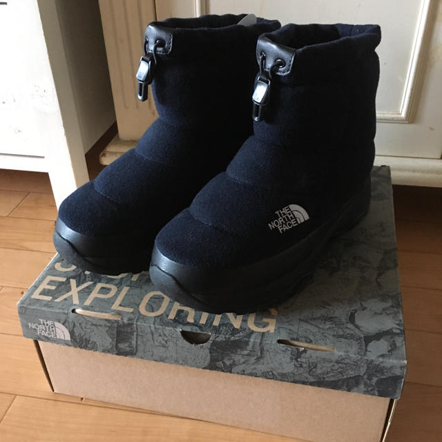 新品 THE NORTH FACE ヌプシブーティー ウール ショート 新品 THE NORTH FACE ヌプシブーティー ウール ショート