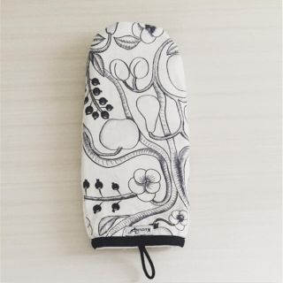 残3【新品レア】ポットホルダーM アラビア パラティッシ ブラック柄 kuovi