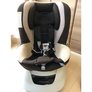 アップリカ(Aprica)のチャイルドシート 回転式 新生児〜4歳まで(自動車用チャイルドシート本体)