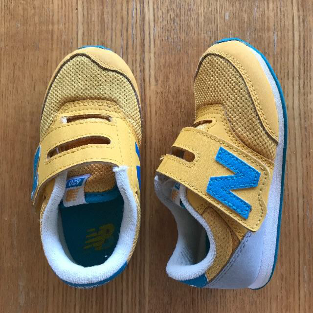 New Balance(ニューバランス)のニューバランス 620 キッズスニーカー キッズ/ベビー/マタニティのキッズ靴/シューズ(15cm~)(スニーカー)の商品写真