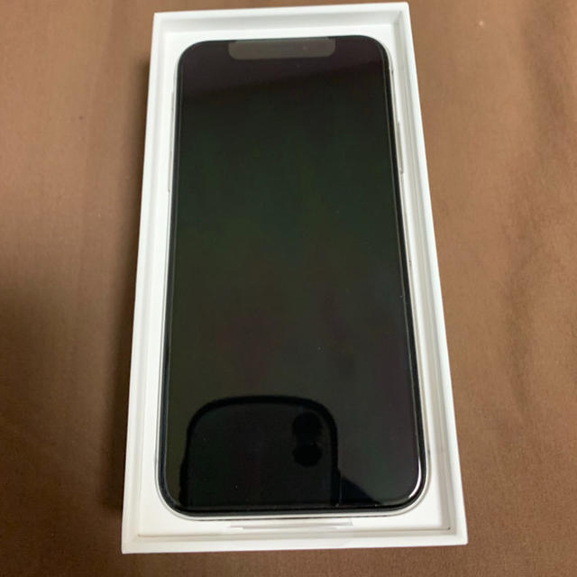 新品得価 Apple - iPhone X 本体 の通販 by ふりるふりる's shop｜アップルならラクマ 得価大特価
