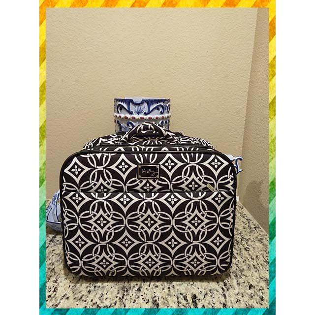 VeraBradley商品名Vera Bradley★PC入れ付きキャリーバック★