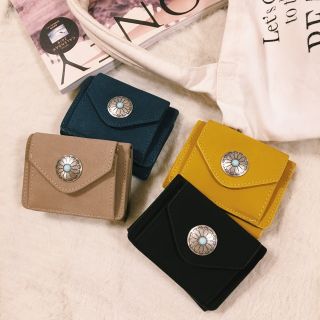 ザラ(ZARA)のコンチョ ミニウォレット 財布 折りたたみ コンパクト(財布)