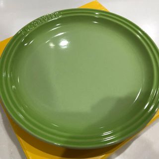 ルクルーゼ(LE CREUSET)のサリー様　ルクルーゼ ラウンドプレート 19センチ 未使用(食器)