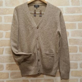 アーペーセー(A.P.C)のA.P.C.カーディガン　ベージュ(カーディガン)