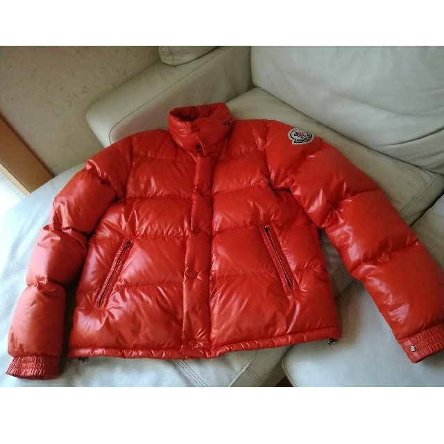 MONCLER(モンクレール)の大SALE！なおさま専用！早い者勝ち！モンクレール　ダウンジャケット メンズのジャケット/アウター(ダウンジャケット)の商品写真