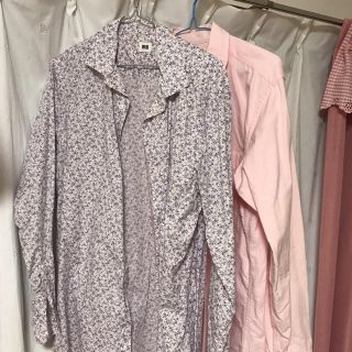 ユニクロ(UNIQLO)のユニクロメンズシャツ XL(ピンクのみ)(シャツ)