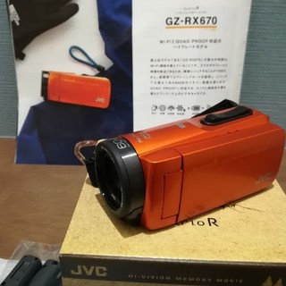 ケンウッド(KENWOOD)のJVC ビデオカメラ　2019年末１月購入　送料無料　GZ-RX670D(ビデオカメラ)