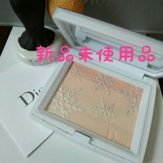 クリスチャンディオール(Christian Dior)の新品　Dior　フェイスパウダー　スノー(フェイスパウダー)