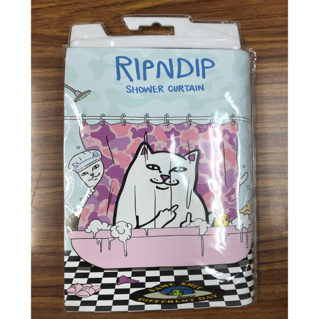 Supreme(シュプリーム)のripndip シャワーカーテン インテリア/住まい/日用品の日用品/生活雑貨/旅行(タオル/バス用品)の商品写真