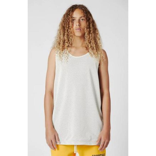 FEAR OF GOD(フィアオブゴッド)のFOG ESSENTIALS REVERSIBLE MESH TANK TOP メンズのトップス(タンクトップ)の商品写真