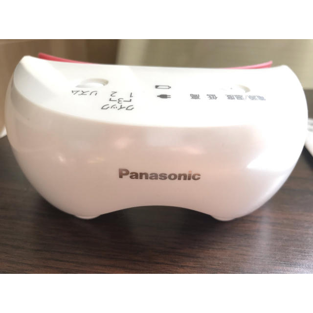 Panasonic(パナソニック)のパナソニック めもとエステ コスメ/美容のリラクゼーション(その他)の商品写真