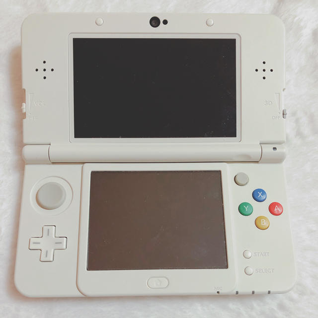 【期間限定値下げ】new NINTENDO 3DS ホワイト
