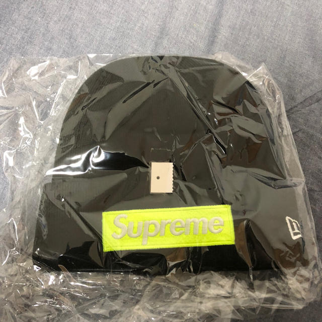 FREEオンライン購入送料込 Supreme17AW New Era Box Logo Beanie