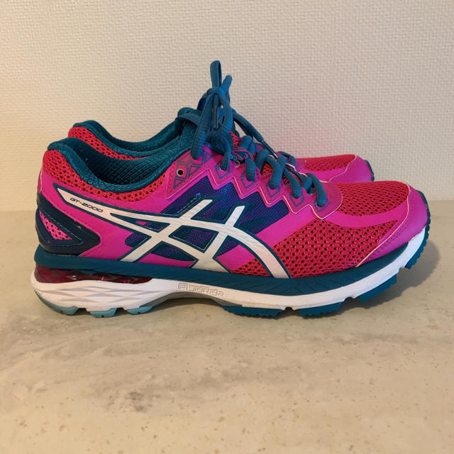 asics(アシックス)の【送料込】アシックス ランニングシューズ レディースの靴/シューズ(スニーカー)の商品写真