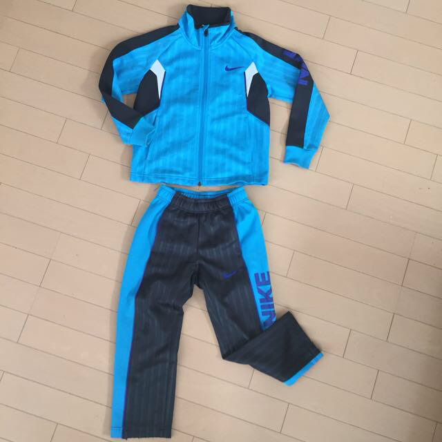 NIKE(ナイキ)のNIKE ジャージ キッズ/ベビー/マタニティのキッズ服男の子用(90cm~)(その他)の商品写真