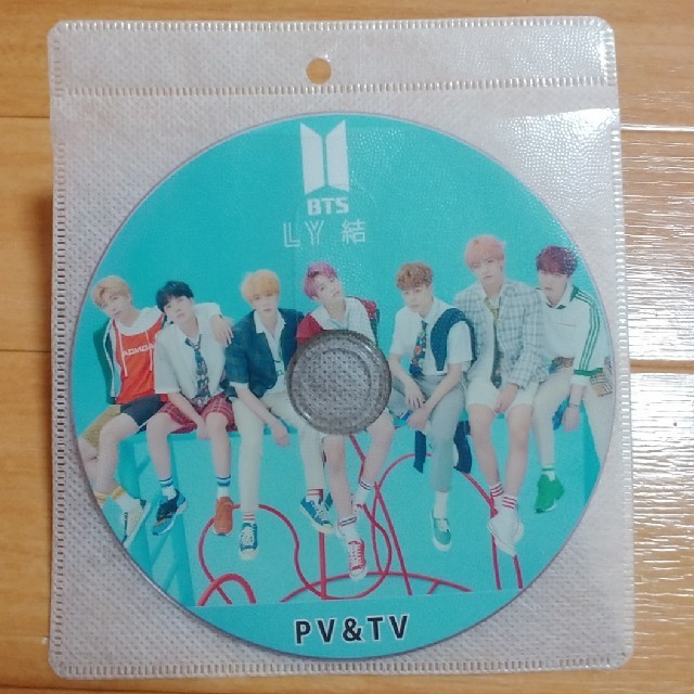 防弾少年団(BTS)(ボウダンショウネンダン)のBTS MV&TV集 エンタメ/ホビーのCD(K-POP/アジア)の商品写真