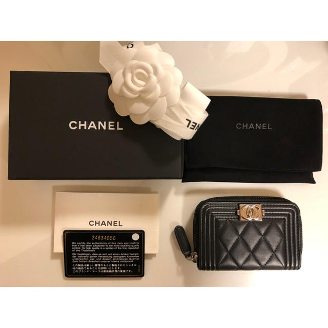 レディースCHANEL ジップコインパース 〈コメントなし購入不可〉