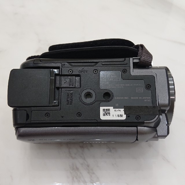 Canon(キヤノン)のCanon ivis HF M41 HDビデオカメラ スマホ/家電/カメラのカメラ(ビデオカメラ)の商品写真