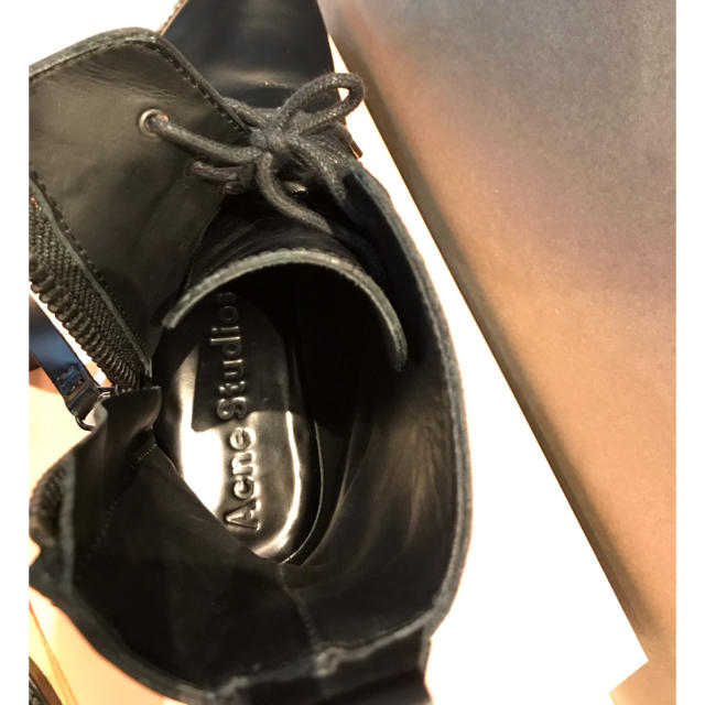 TOGA(トーガ)のAcne ブーツ レディースの靴/シューズ(ブーツ)の商品写真