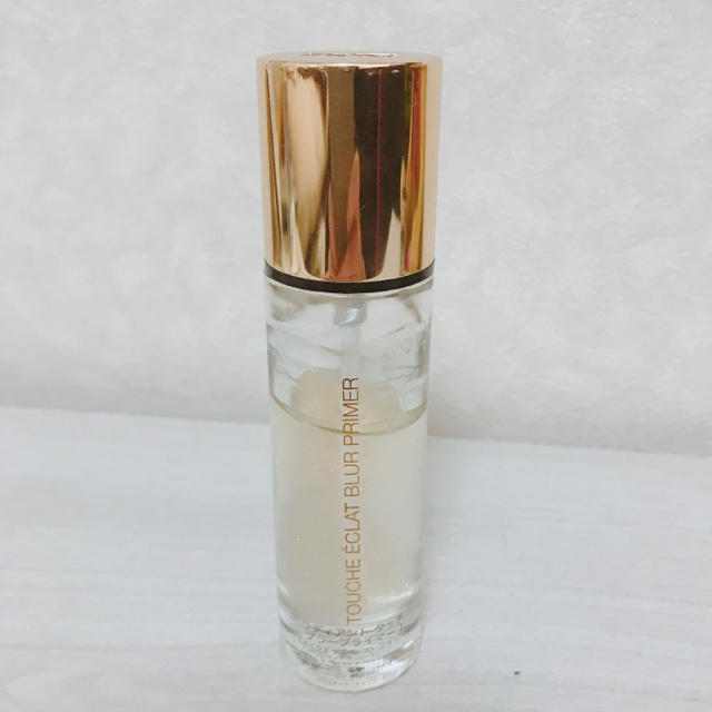 YSL ラディアントタッチブラープライマー1