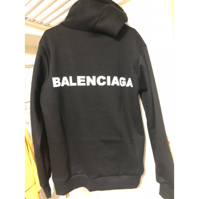 ★Balenciaga★ パーカー 男女兼用 ☆数量限定☆