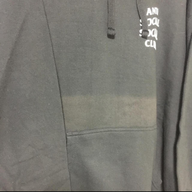 Supreme(シュプリーム)のanti social assc パーカー L黒 supreme バレンシアガ メンズのトップス(パーカー)の商品写真