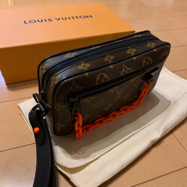 LOUIS VUITTON(ルイヴィトン)のlouis vuitton virgil 19ss popup supreme メンズのバッグ(セカンドバッグ/クラッチバッグ)の商品写真