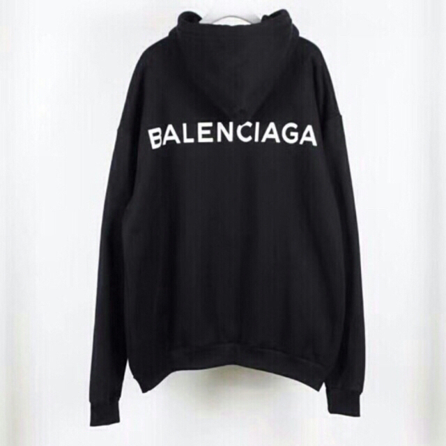 Balenciaga(バレンシアガ)のバレンシアガトレーナー レディースのトップス(トレーナー/スウェット)の商品写真