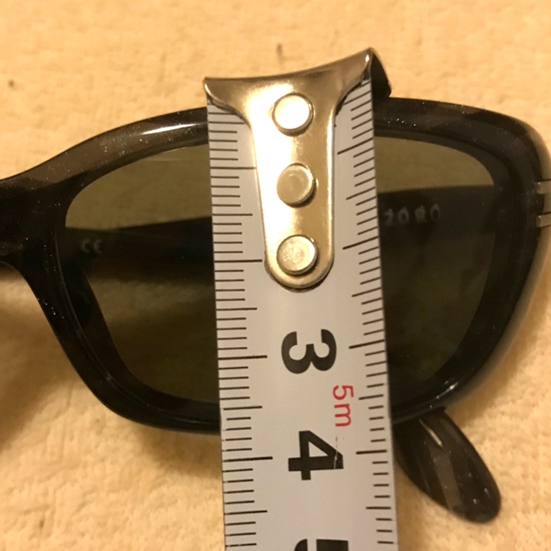 Jil Sander(ジルサンダー)の未使用に近い　ジルサンダー サングラス  黒 SALE レディースのファッション小物(サングラス/メガネ)の商品写真