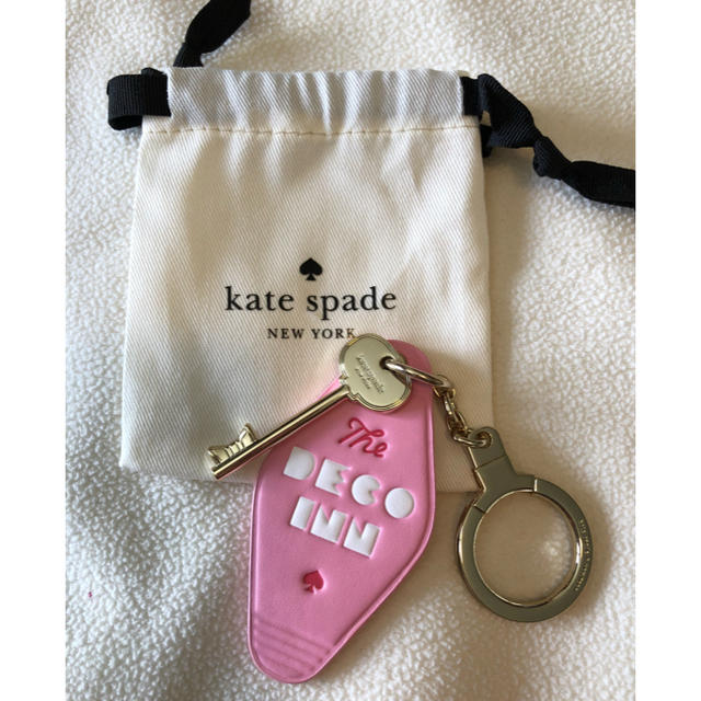 kate spade new york(ケイトスペードニューヨーク)のtyty_92様専用ページ kate spade ホテルルーム キーホルダー レディースのファッション小物(キーホルダー)の商品写真