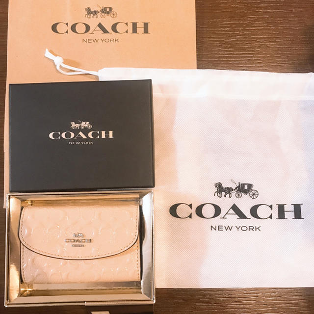 COACH(コーチ)の【新品！送料こみ】本日限りタイムセール！COACH♡キーケース レディースのファッション小物(キーホルダー)の商品写真