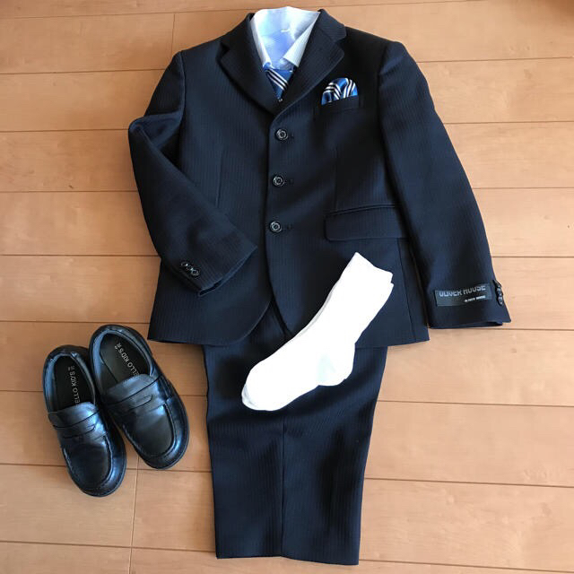 子供 スーツ 入学式 キッズ/ベビー/マタニティのキッズ服男の子用(90cm~)(ドレス/フォーマル)の商品写真