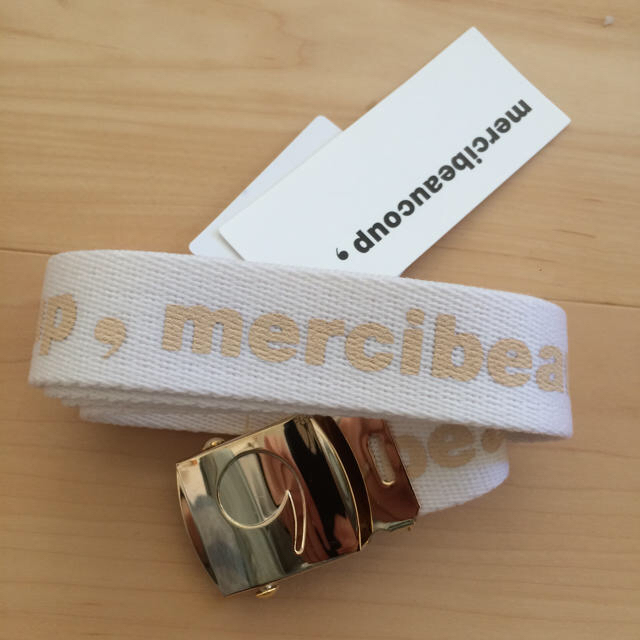 mercibeaucoup(メルシーボークー)のメルシーボークー  ベルト 新品 レディースのファッション小物(ベルト)の商品写真
