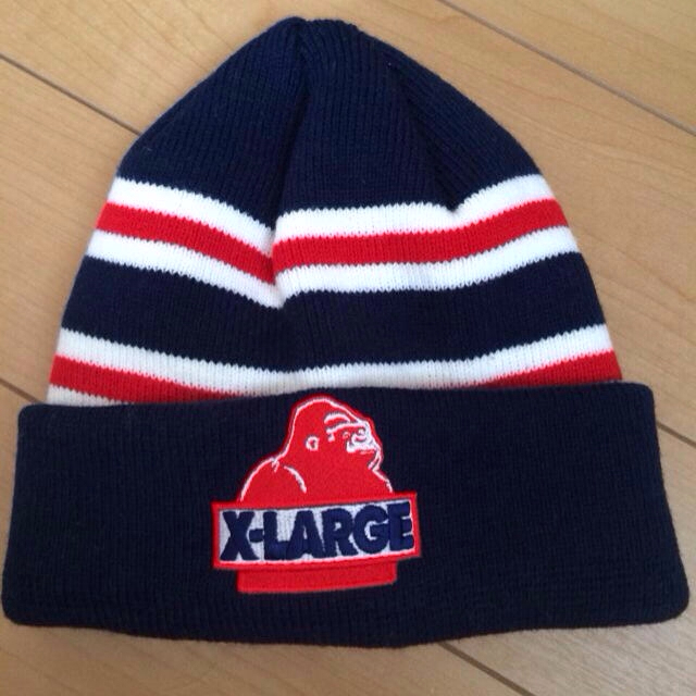 XLARGE(エクストララージ)のXーLARGEニットキャップ最終値下げ レディースの帽子(ニット帽/ビーニー)の商品写真