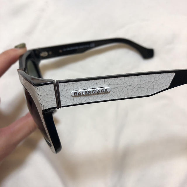 Balenciaga(バレンシアガ)のmat様☆  バレンシアガ レザー サングラス レディースのファッション小物(サングラス/メガネ)の商品写真