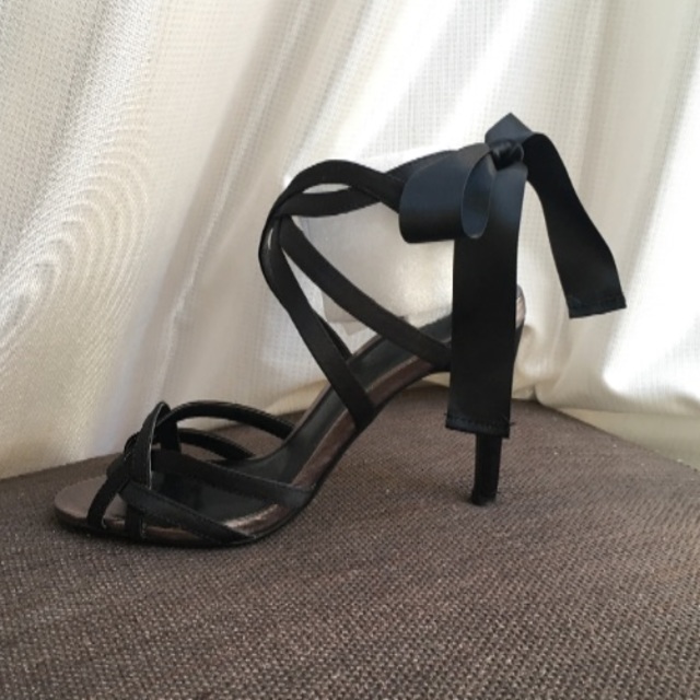GRACE CONTINENTAL(グレースコンチネンタル)のDiagram サテンバックリボンサンダル レディースの靴/シューズ(ハイヒール/パンプス)の商品写真